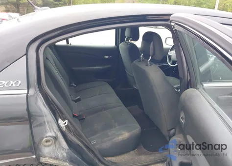 2012 Chrysler 200 Touring из США, поврежденный, VIN 1C3CCBBG4CN150165